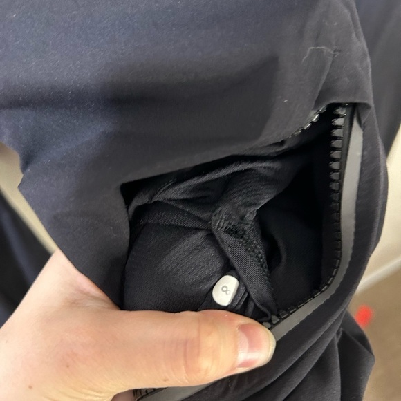 Lululemon Rise & Shine Jacket II - Picture 11 of 12